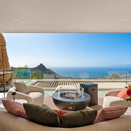 Kailani Вілла Адехе