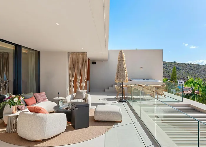 Kailani Вілла Адехе