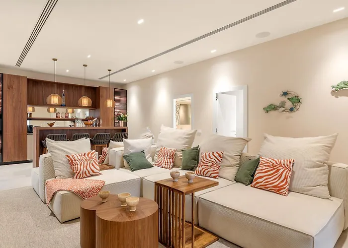 Kailani Costa Adeje (Tenerife)