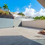 Kailani Costa Adeje (Tenerife)